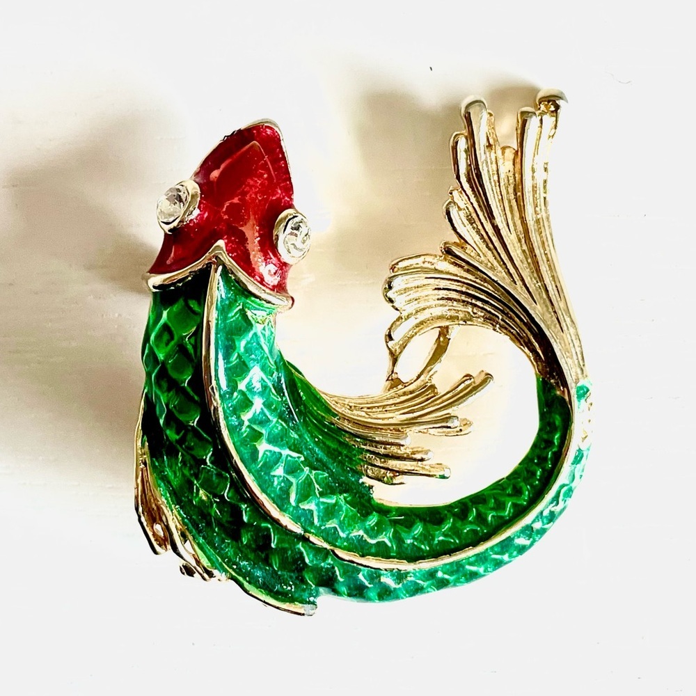 SOLD | Vintage Koi Fish Brooch Green Red Gold Enamel Rhinestone Statement Pin - Picture 3 of 11